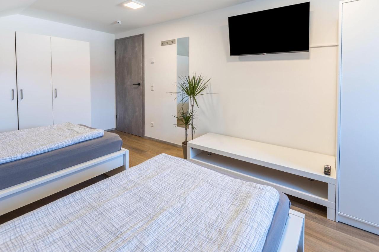 Apartment Zeichner *